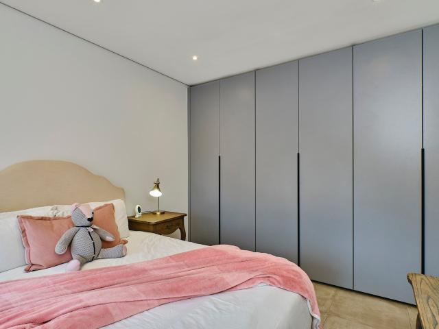 4 Bedroom Townhouse For Sale in Hyde Park