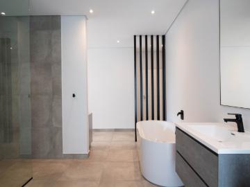 4 Bedroom Townhouse For Sale in Hyde Park