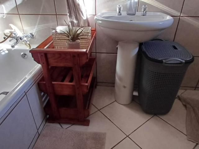 4 Bedroom Townhouse For Sale in Lichtenburg