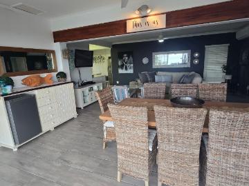 4 Bedroom Townhouse For Sale in Palm Beach