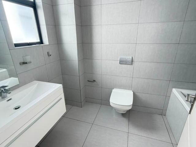 4 Bedroom Townhouse For Sale in Waterkloof Ridge
