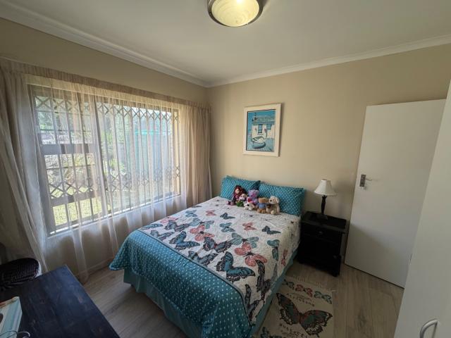 4 Bedroom Townhouse For Sale in West Bank