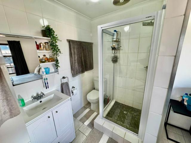 4 Bedroom Townhouse For Sale in West Beach