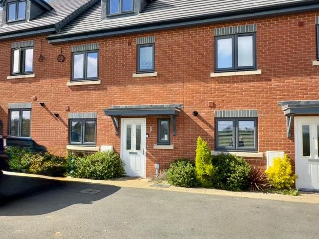 4 bedroom townhouse for sale