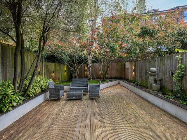 4 bedroom townhouse for sale