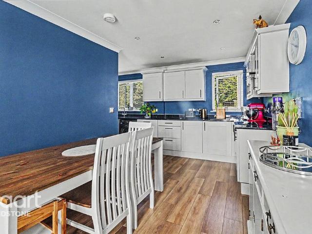 4 bedroom townhouse for sale