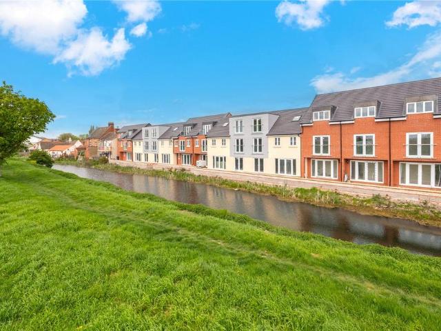 4 bedroom townhouse for sale