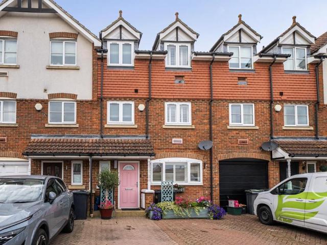 4 bedroom townhouse for sale