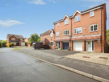 4 bedroom townhouse for sale