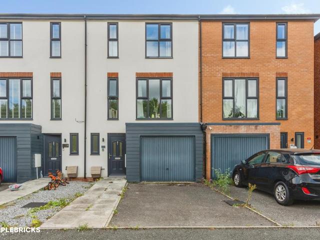 4 bedroom townhouse for sale
