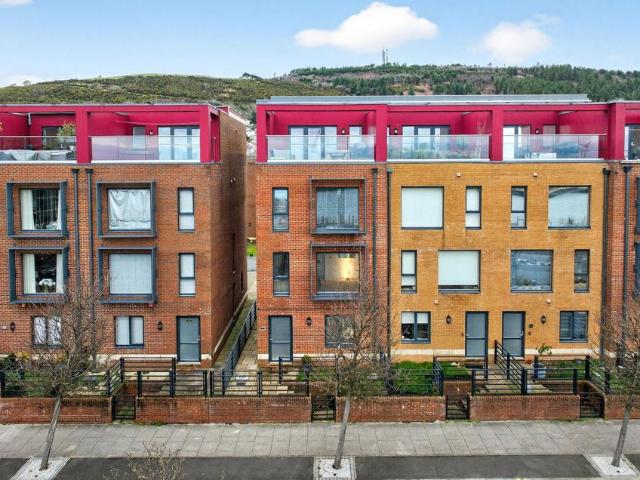 4 bedroom townhouse for sale