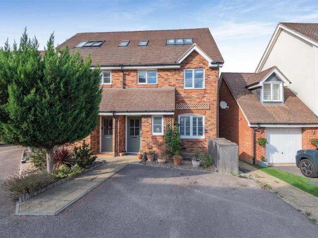 4 bedroom townhouse for sale