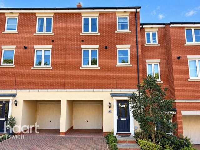4 bedroom townhouse for sale