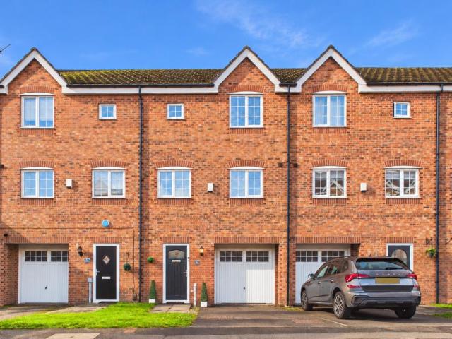4 bedroom townhouse for sale