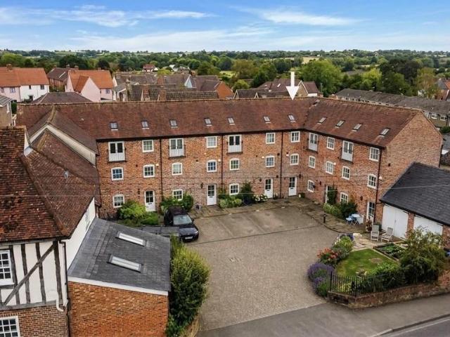 4 bedroom townhouse for sale