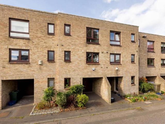 4 bedroom townhouse for sale