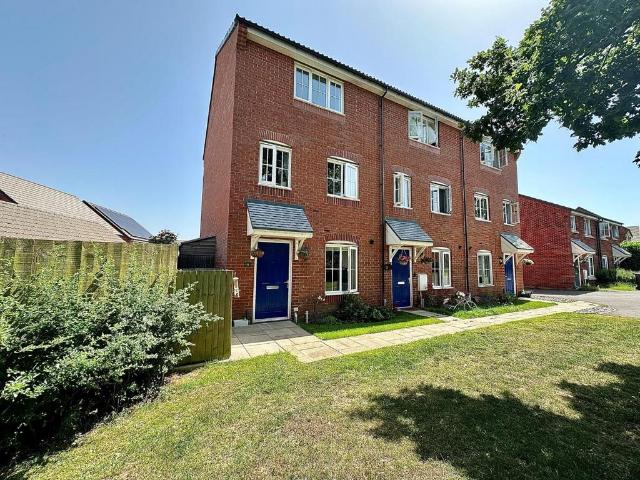 4 bedroom townhouse for sale