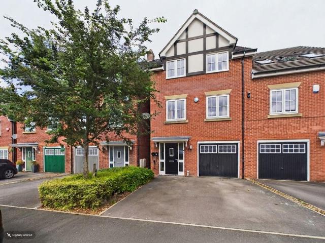 4 bedroom townhouse for sale