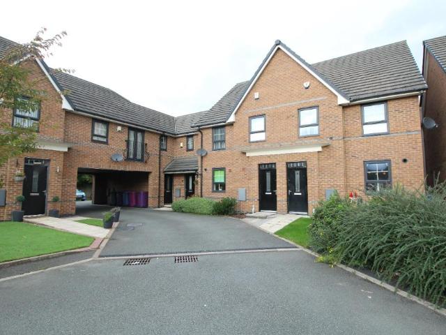 4 bedroom townhouse for sale