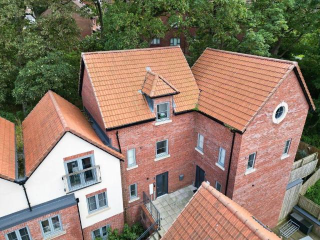 4 bedroom townhouse for sale