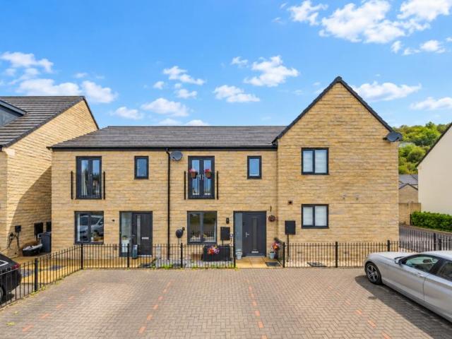 4 bedroom townhouse for sale