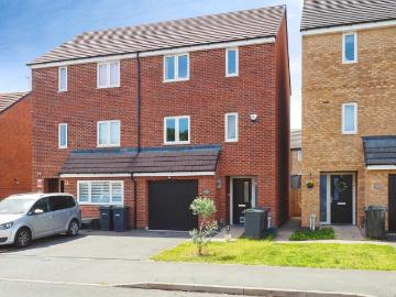 4 bedroom townhouse for sale
