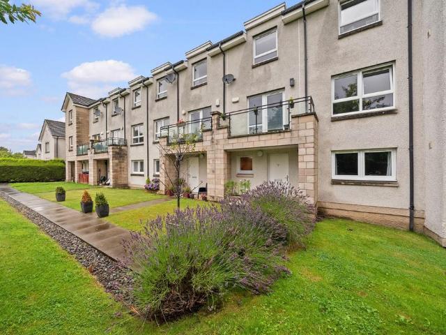 4 bedroom townhouse for sale