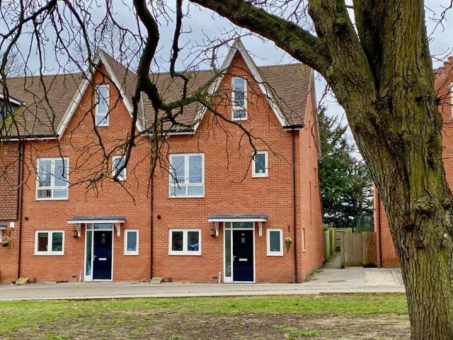 4 bedroom townhouse for sale