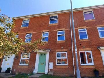 4 bedroom townhouse for sale