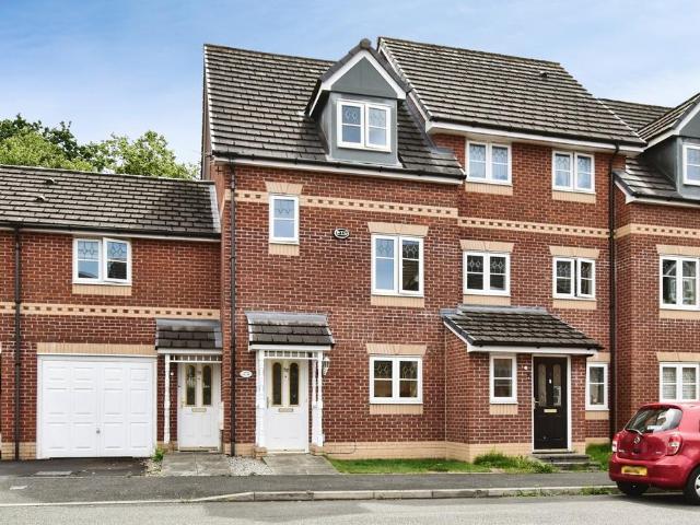 4 bedroom townhouse for sale