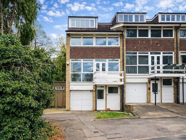 4 bedroom townhouse for sale
