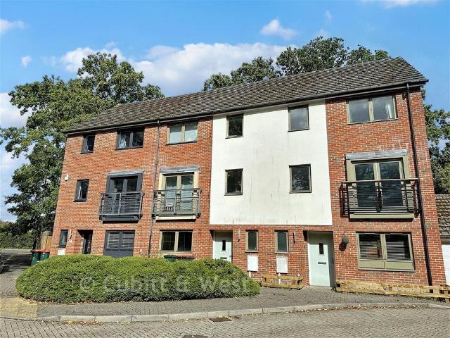 4 bedroom townhouse for sale