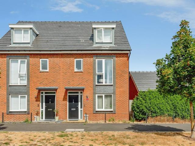 4 bedroom townhouse for sale