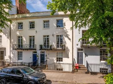4 bedroom townhouse for sale