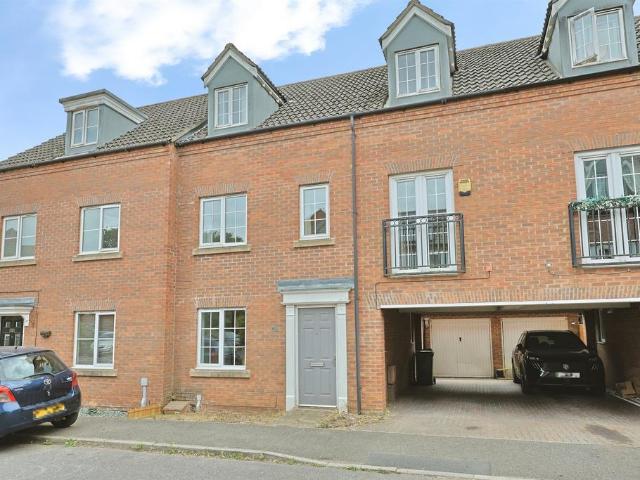 4 bedroom townhouse for sale
