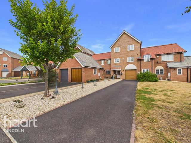 4 bedroom townhouse for sale