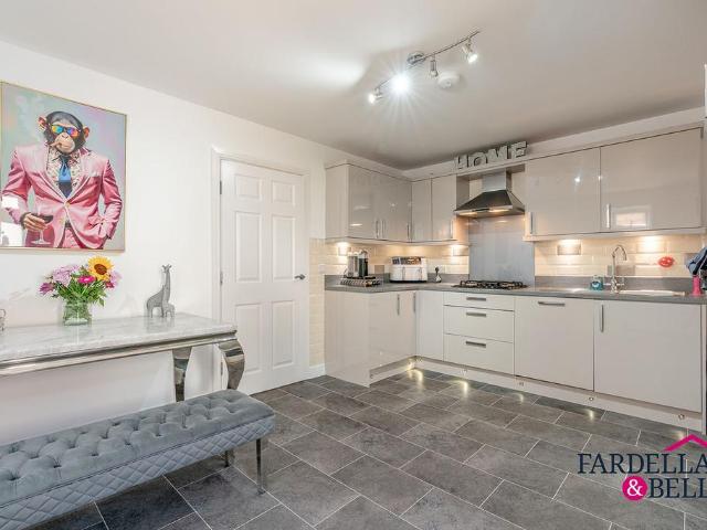 4 bedroom townhouse for sale