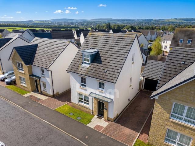 4 bedroom townhouse for sale
