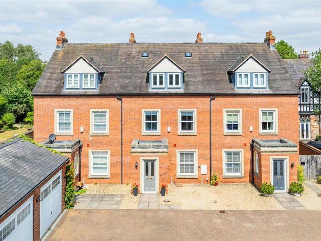 4 bedroom townhouse for sale
