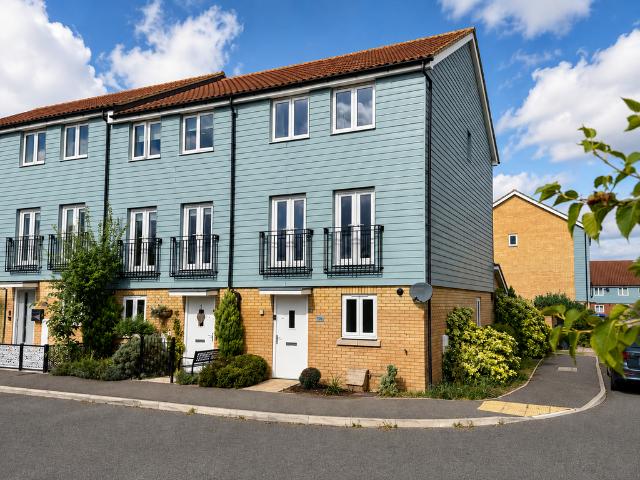 4 bedroom townhouse for sale