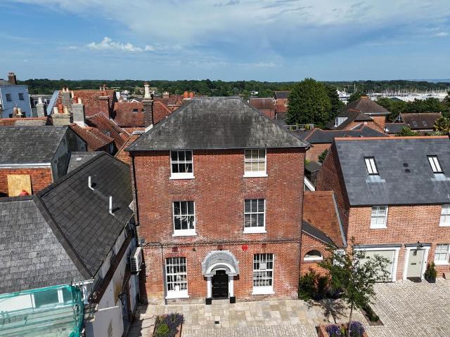 4 bedroom townhouse for sale