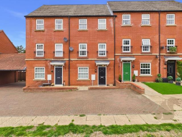 4 bedroom townhouse for sale