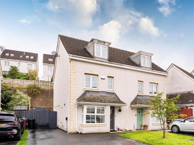 4 bedroom townhouse for sale