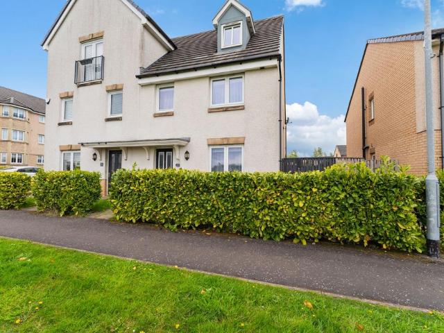 4 bedroom townhouse for sale