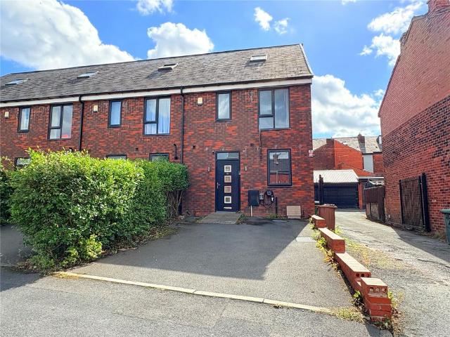 4 bedroom townhouse for sale