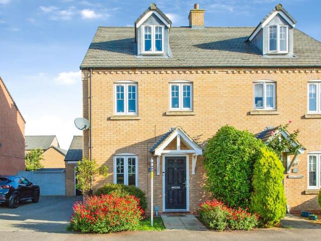 4 bedroom townhouse for sale
