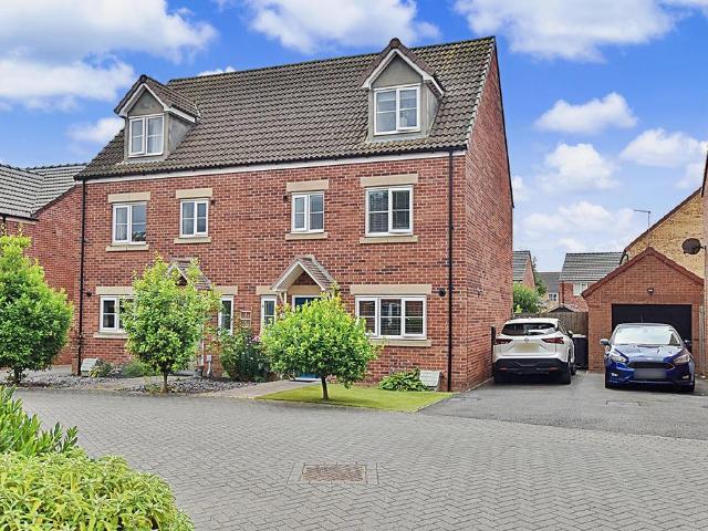 4 bedroom townhouse for sale