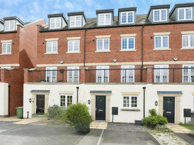 4 bedroom townhouse for sale
