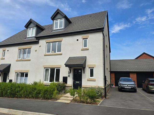 4 bedroom townhouse for sale
