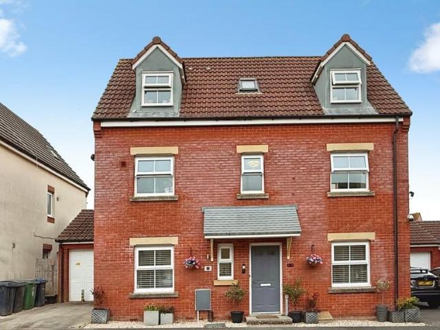 4 bedroom townhouse for sale